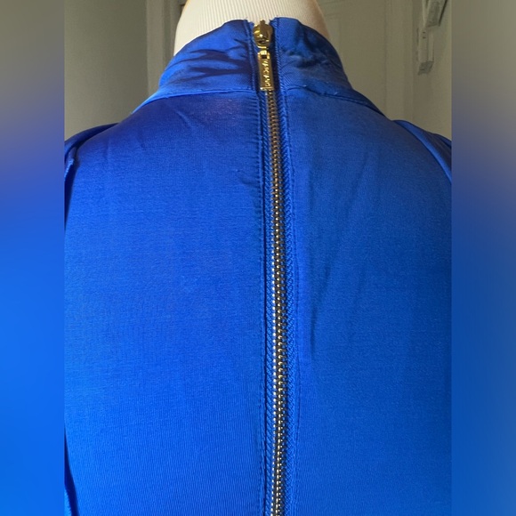 Blue Statement Marciano dress. Size small - Picture 7 of 7